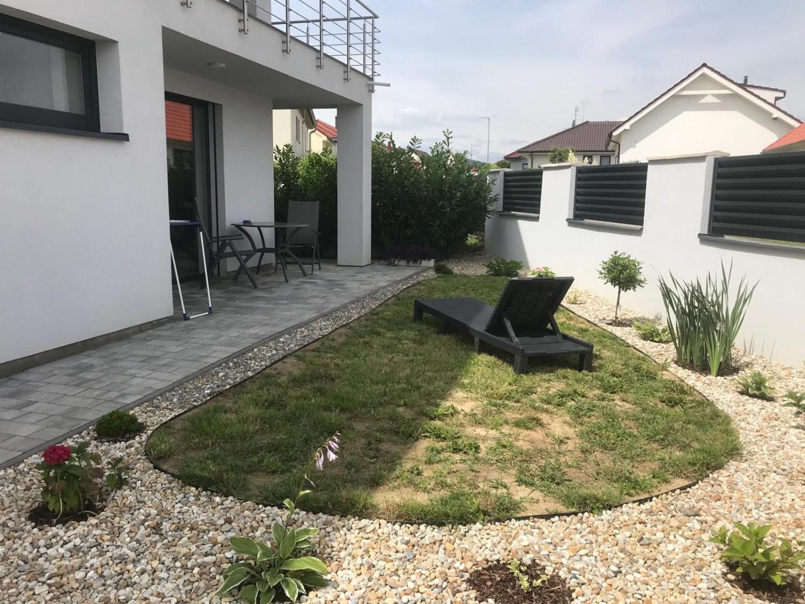 Ubytovani Sr Milovice  Ngoại thất bức ảnh